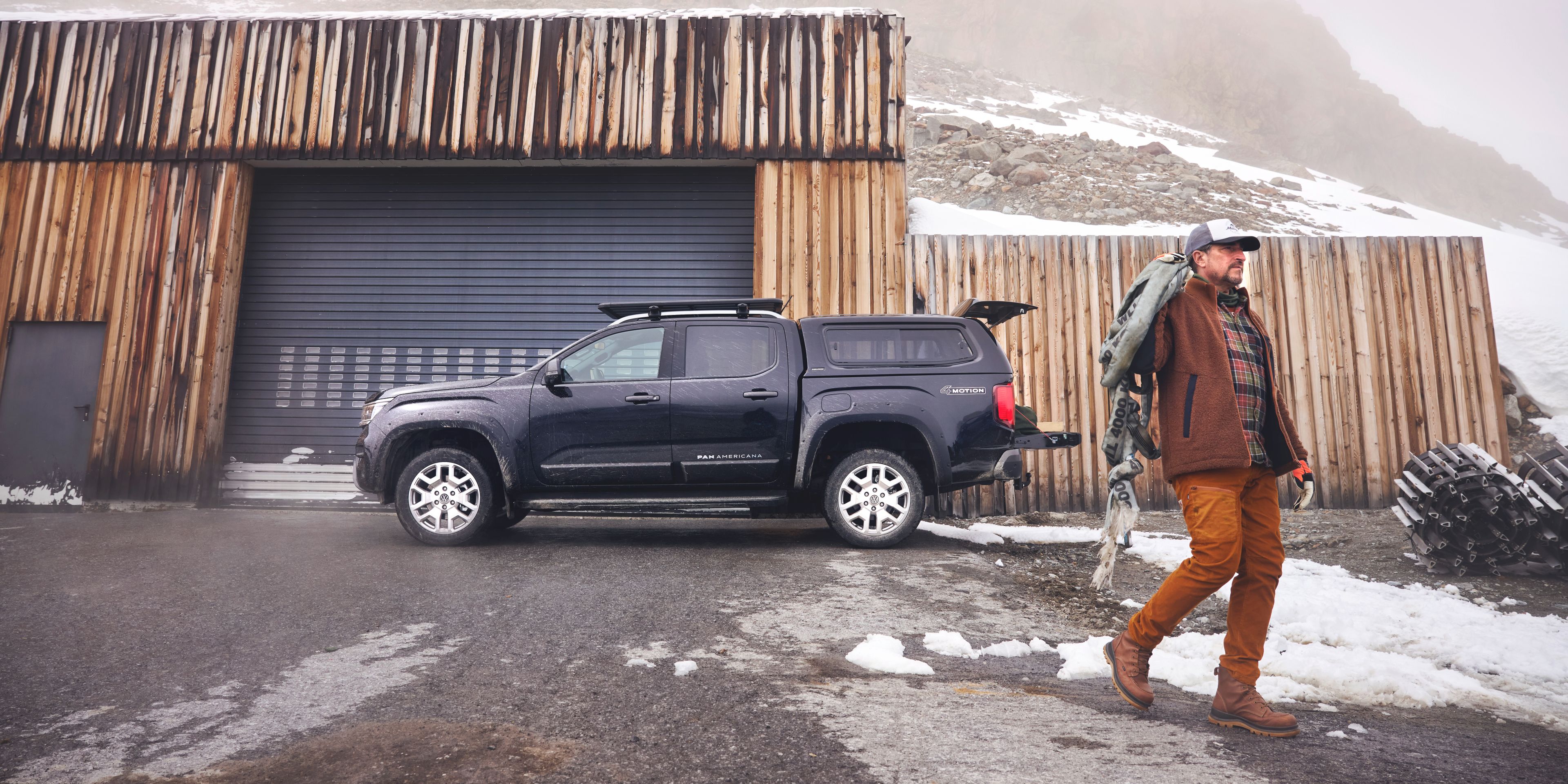 Amarok v snegu