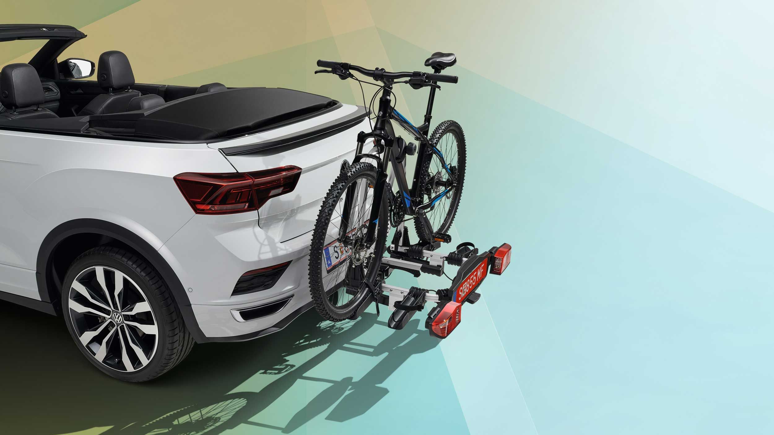 VW Golf Cabrio mit Fahrrad Heckträger